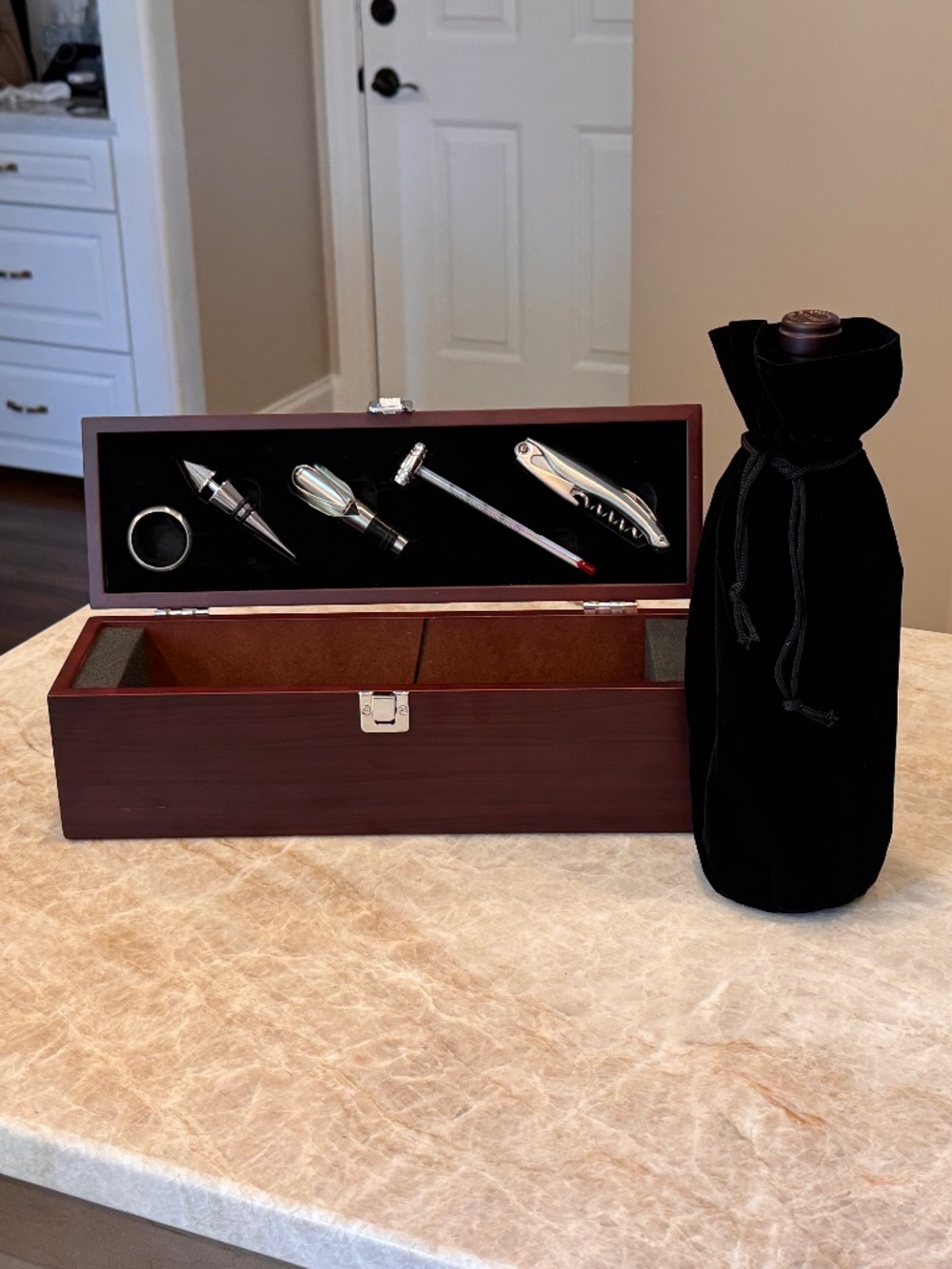 Boxed Wine Set - Never used
